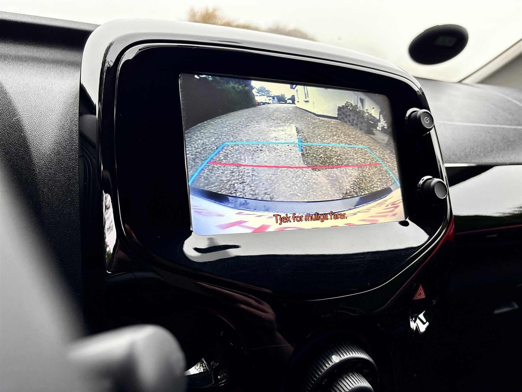 Rød Toyota Aygo fra 2017