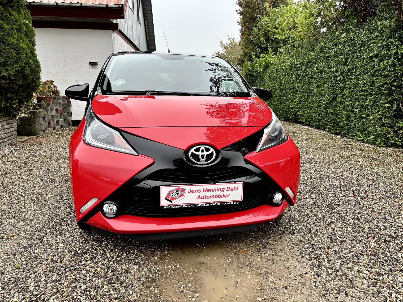 Rød Toyota Aygo fra 2017