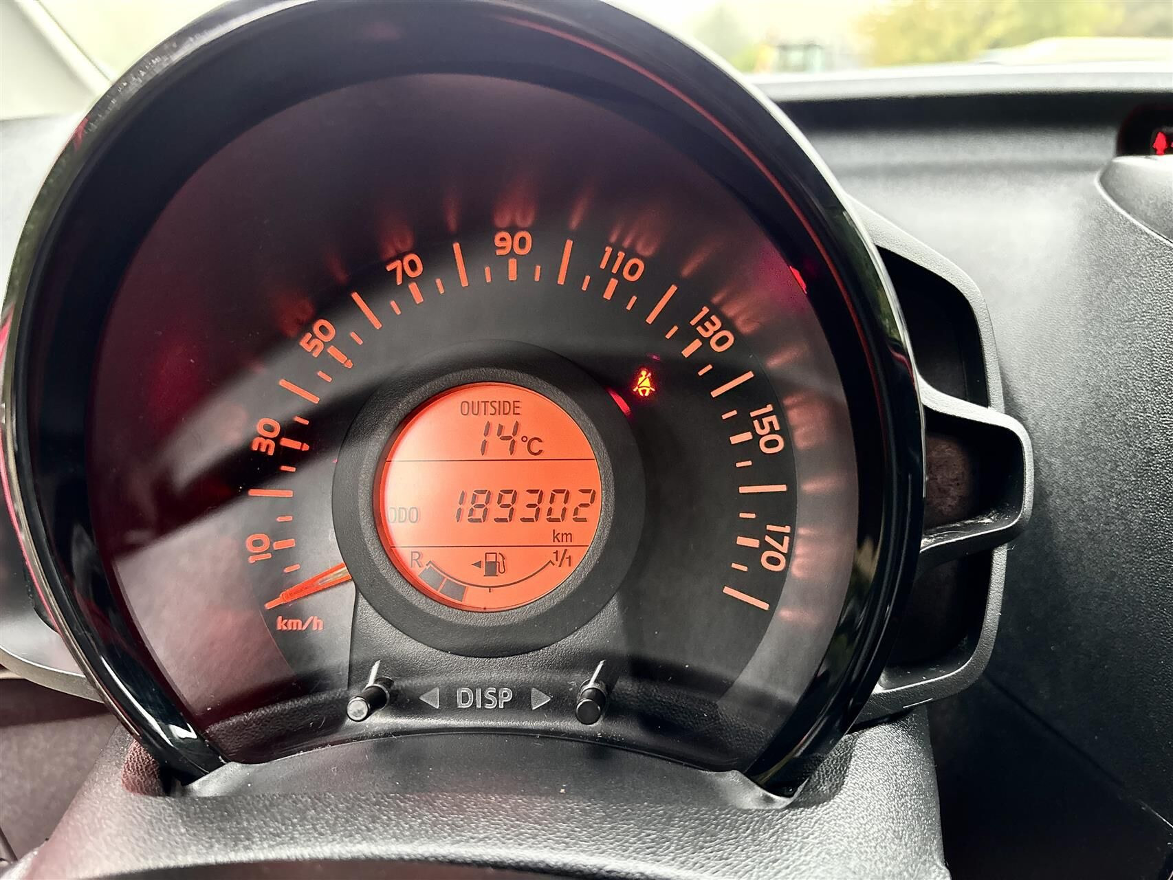 Rød Toyota Aygo fra 2017