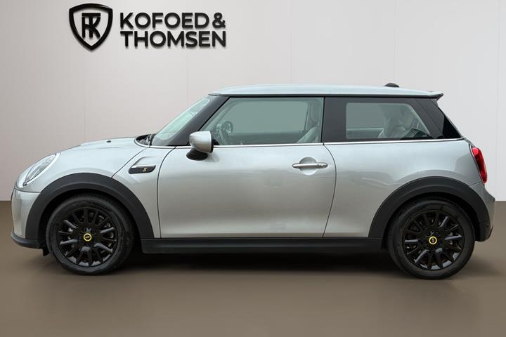 Grå Mini Cooper fra 2023