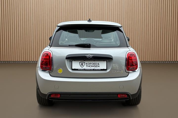 Grå Mini Cooper fra 2023