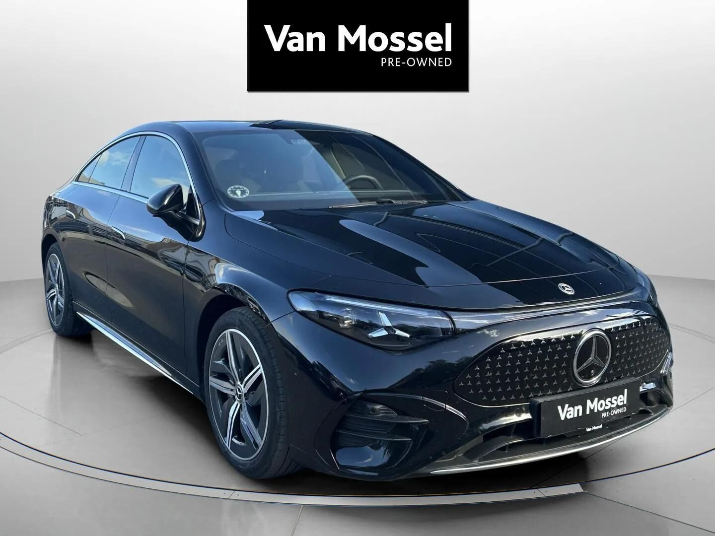 Sort Mercedes CLA250+ fra 2025