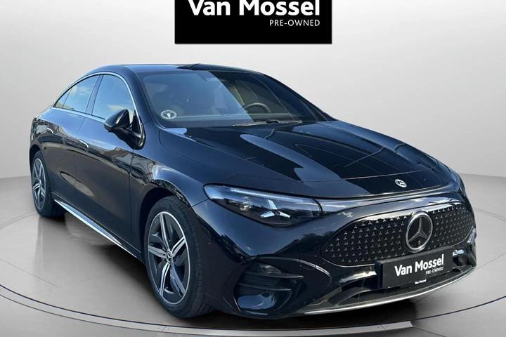 Sort Mercedes CLA250+ fra 2025