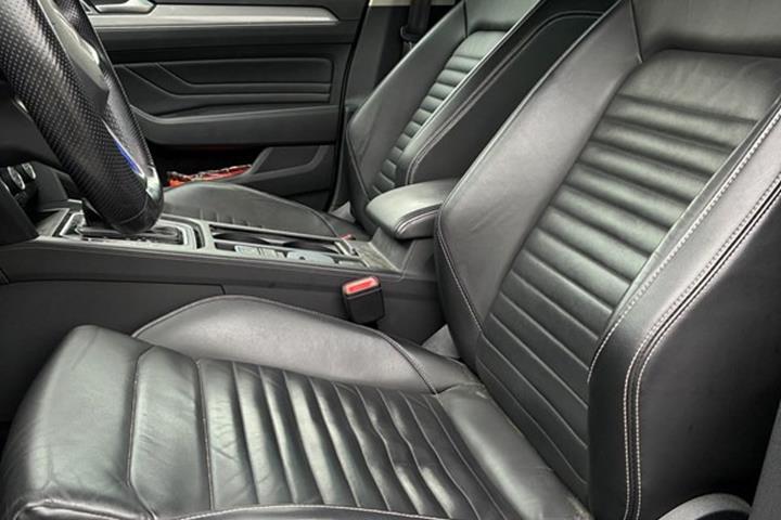 undefined VW Passat fra 2019