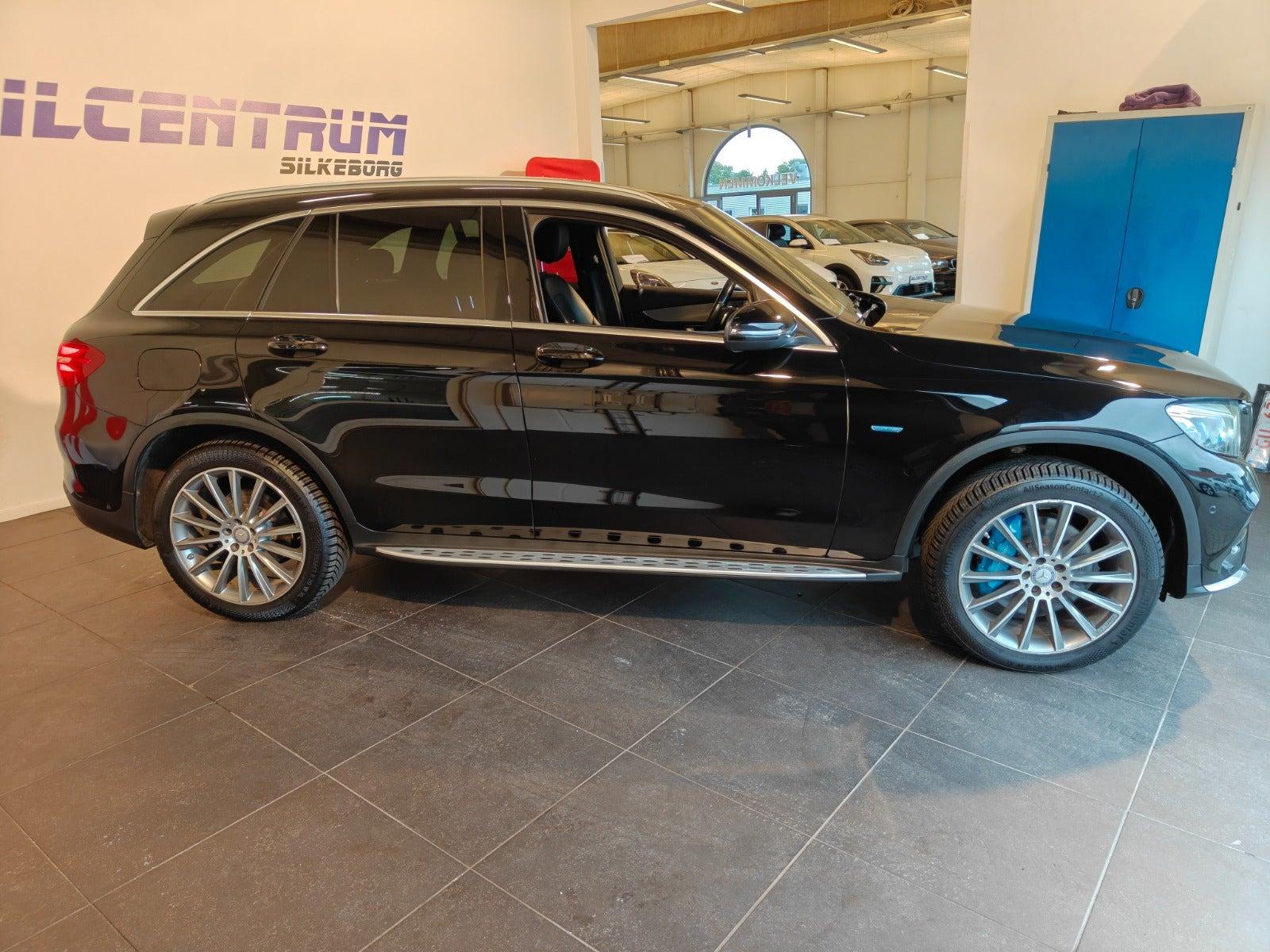 Sort Mercedes GLC350 e fra 2016