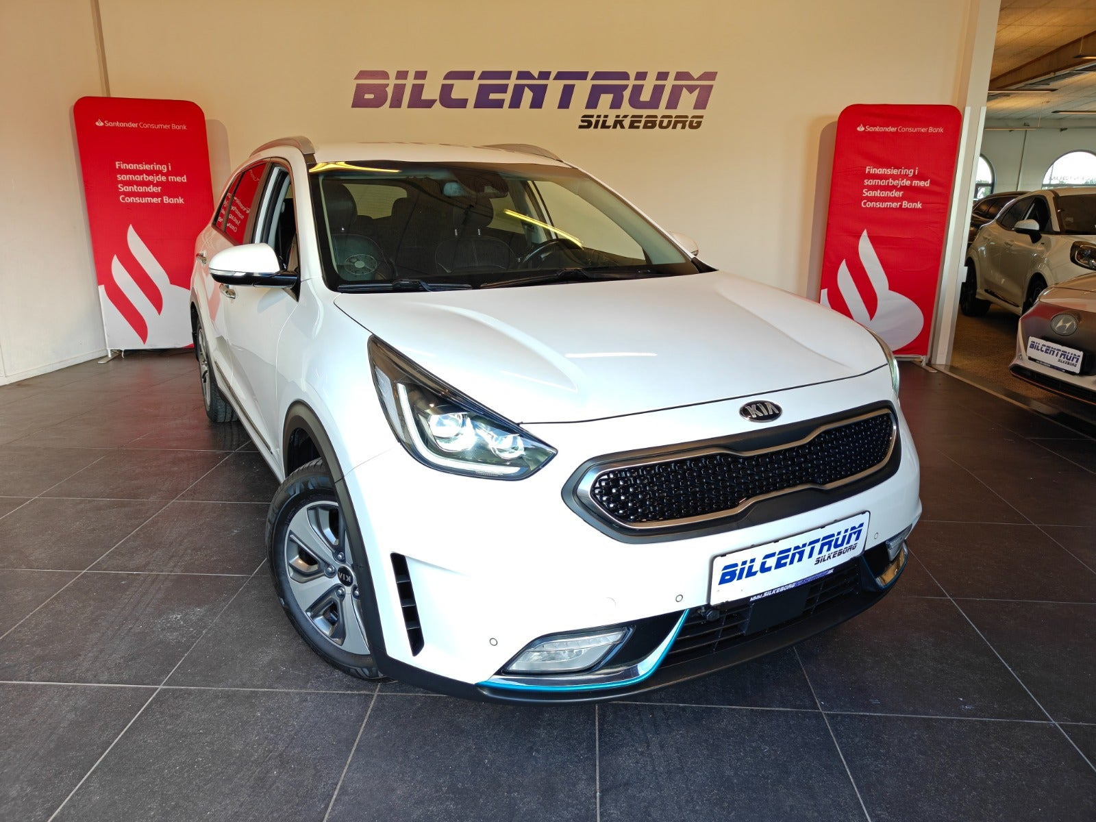 Hvid Kia Niro fra 2019