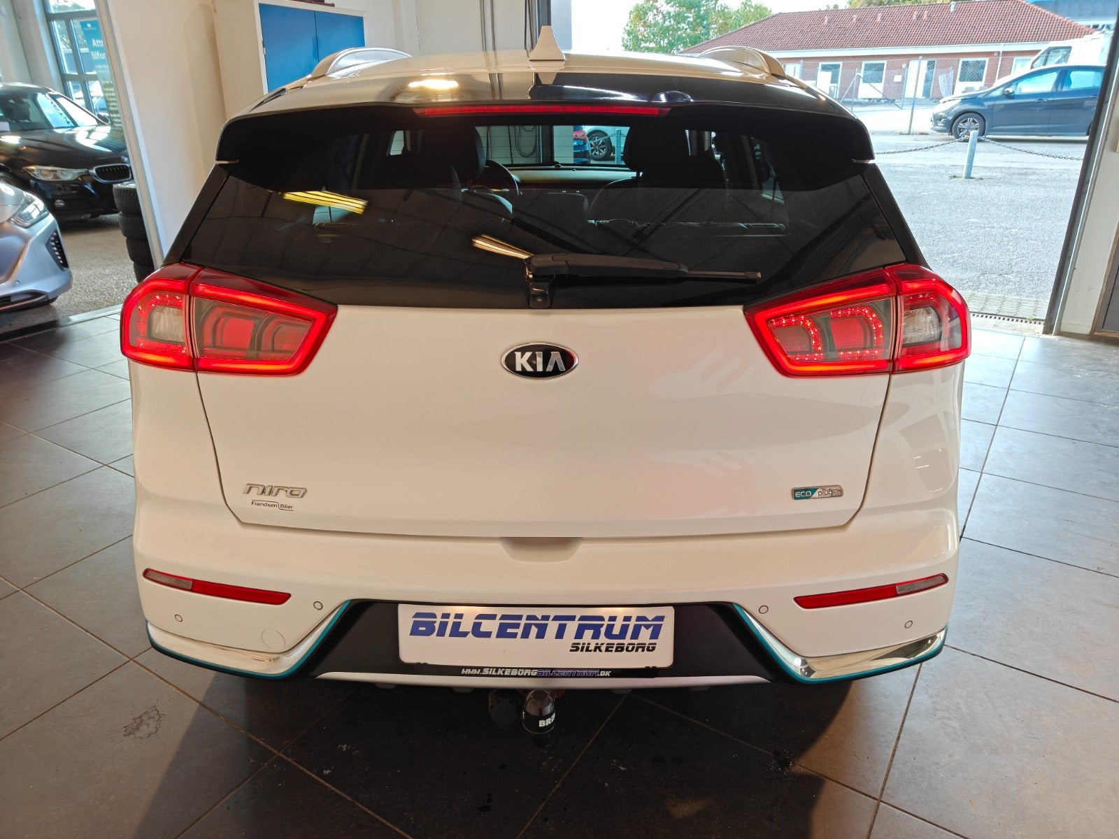 Hvid Kia Niro fra 2019