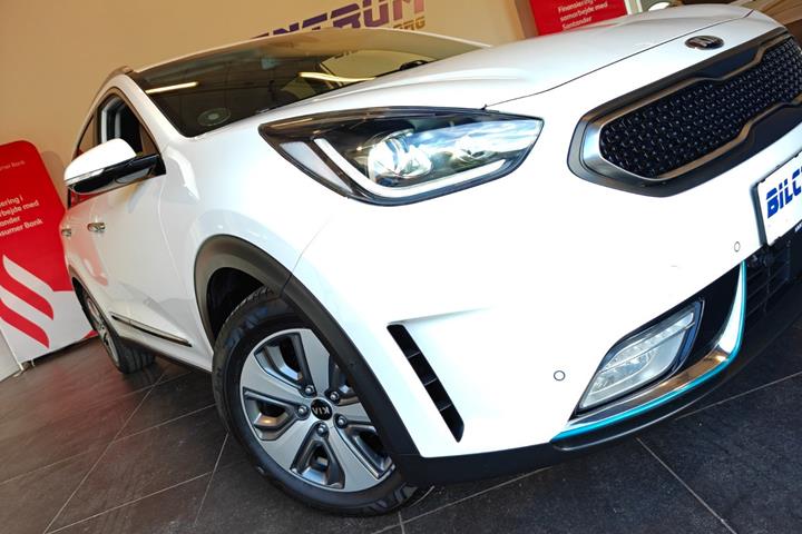 Hvid Kia Niro fra 2019