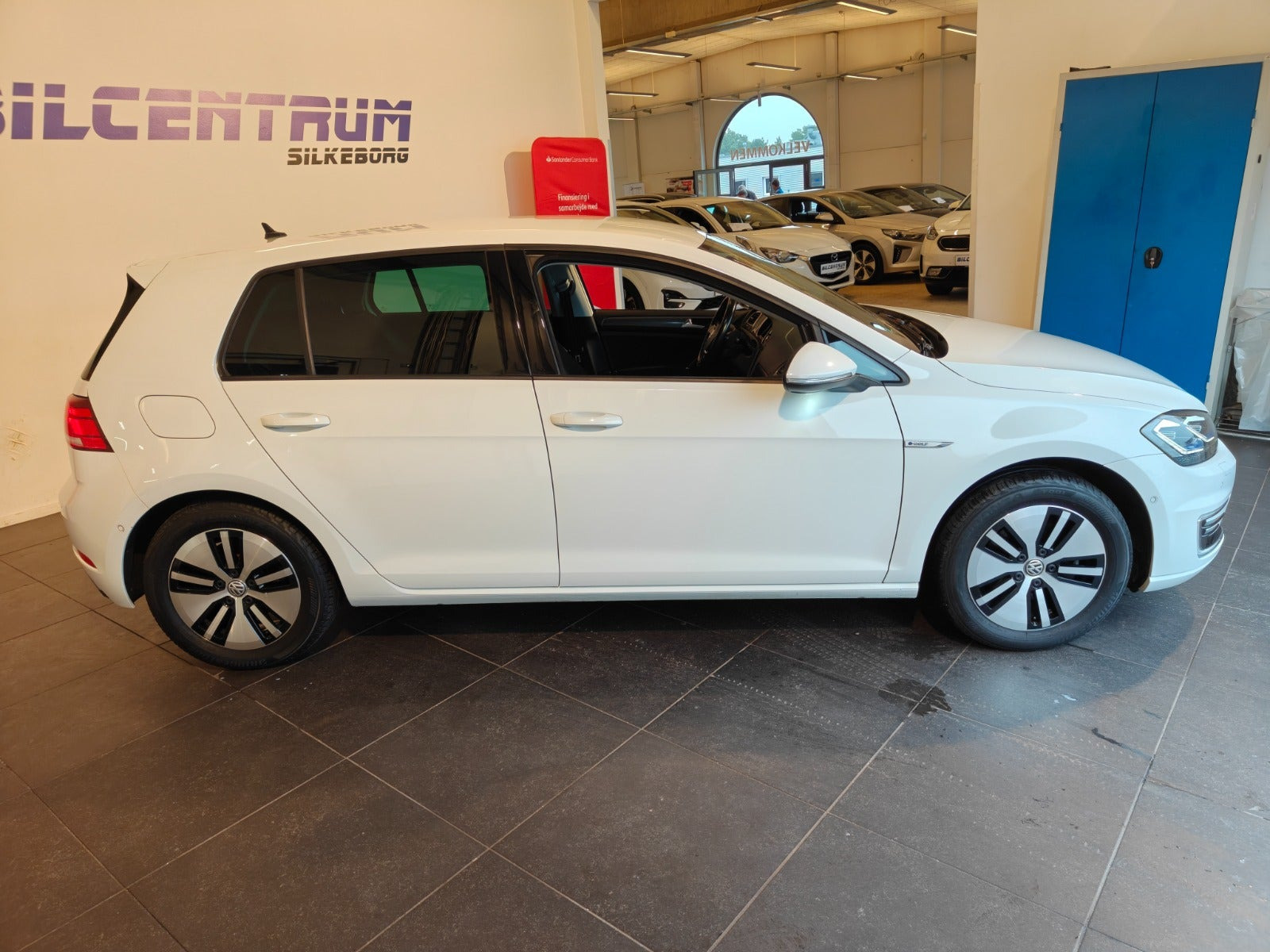 Hvid VW e-Golf VII fra 2020