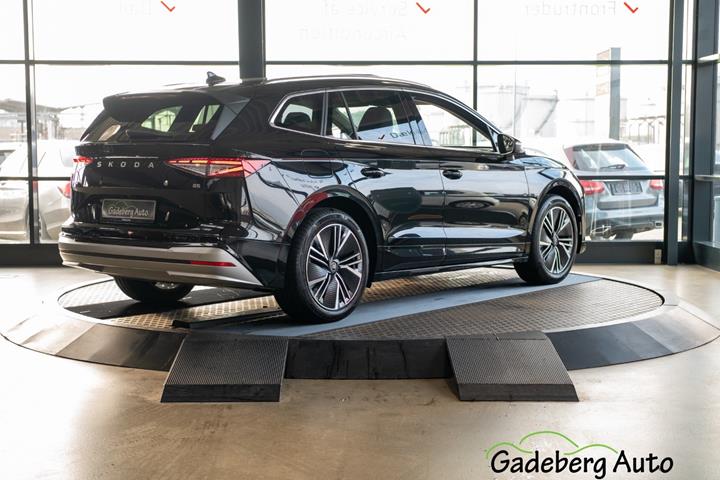 Sort Skoda Enyaq fra 2026