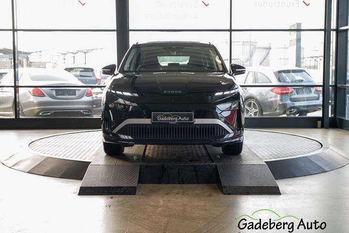 Sort Skoda Enyaq fra 2026