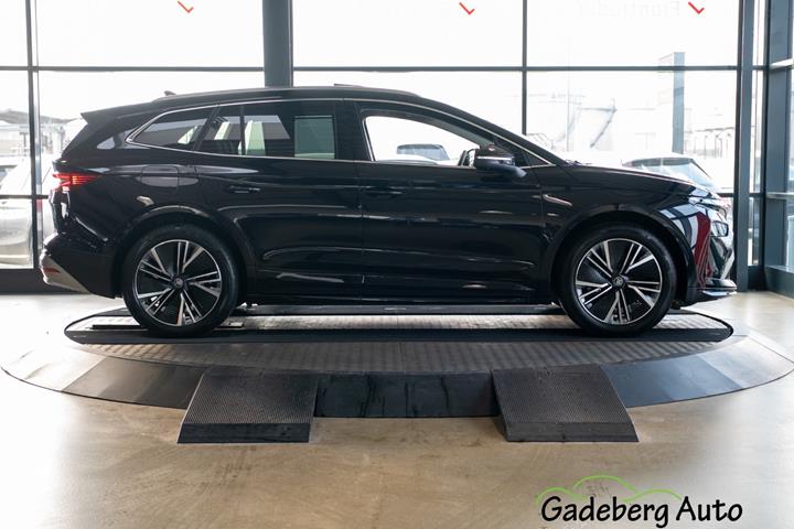 Sort Skoda Enyaq fra 2026