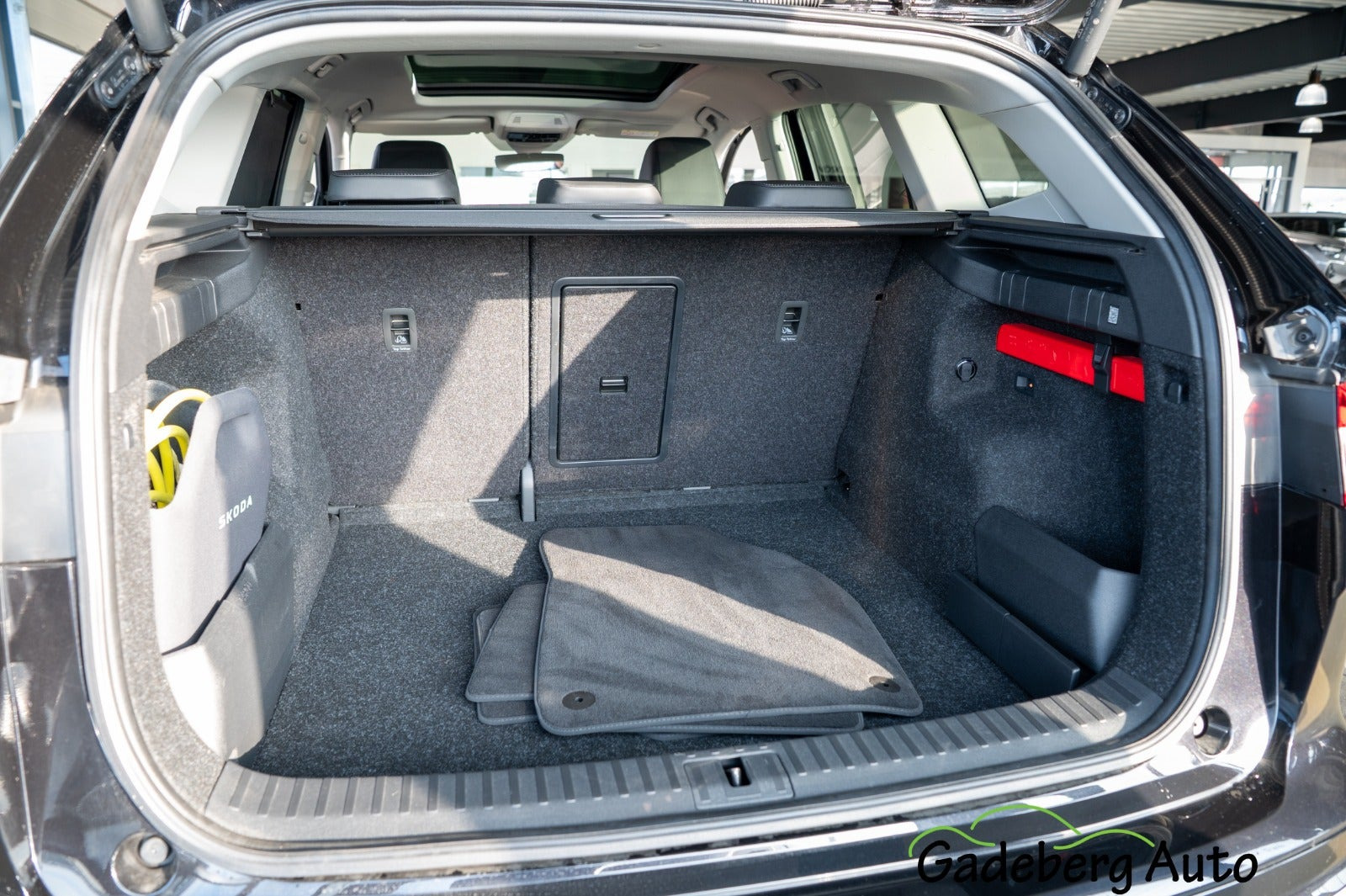 Sort Skoda Enyaq fra 2026