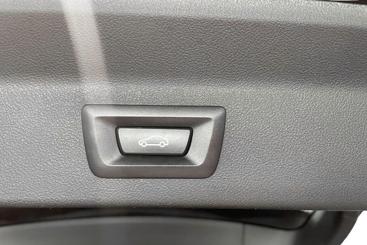 Sort BMW iX3 fra 2022