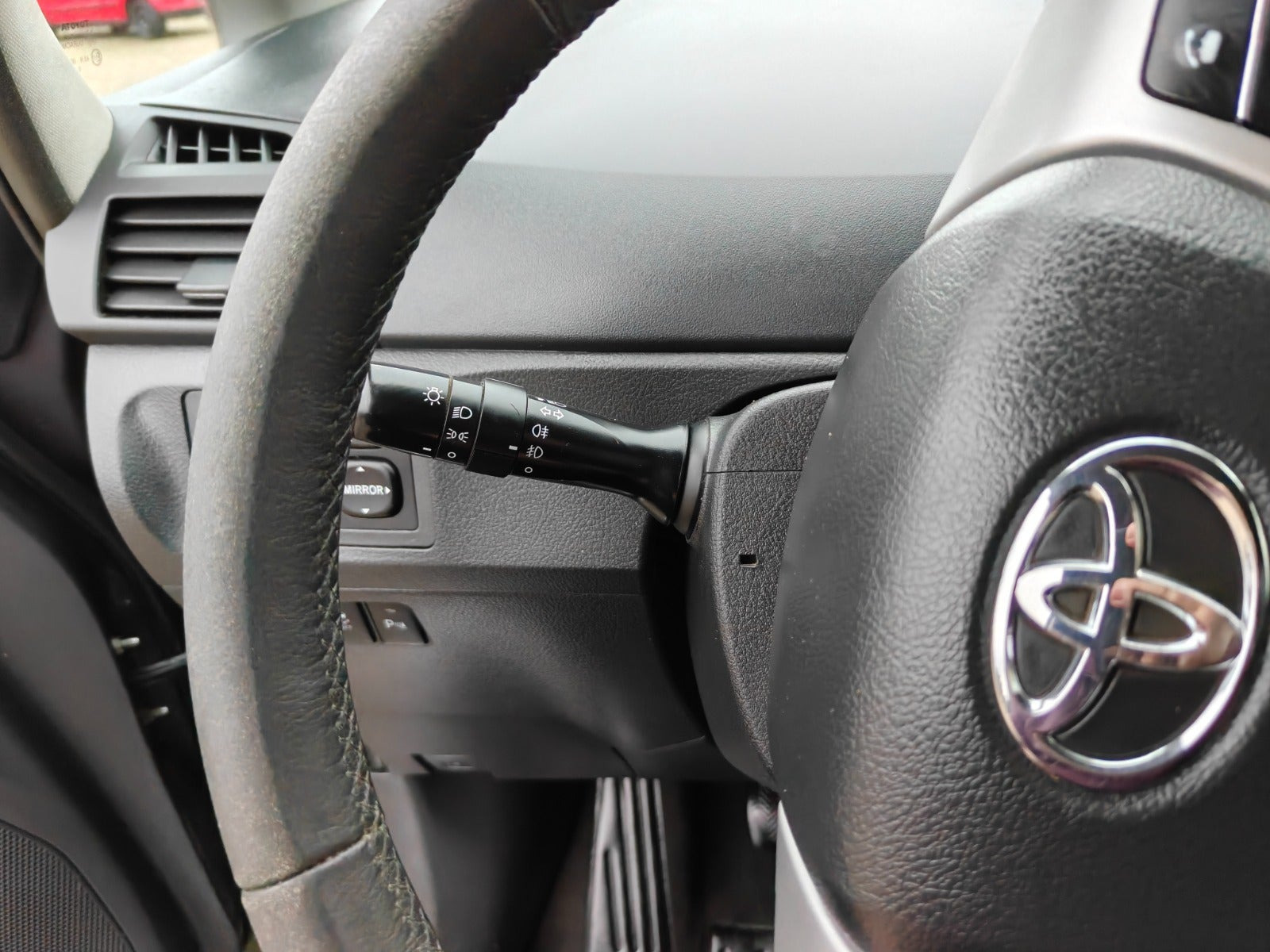 undefined Toyota Sportsvan fra 2011