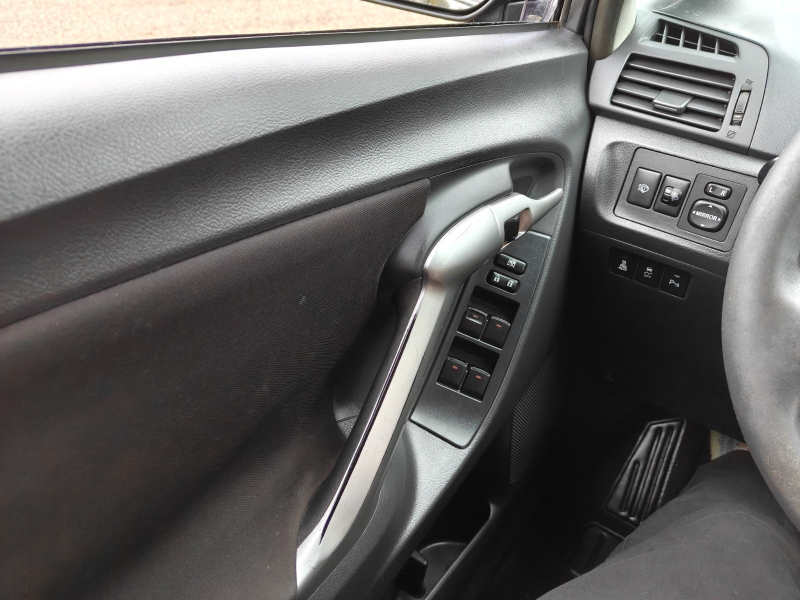 undefined Toyota Sportsvan fra 2011