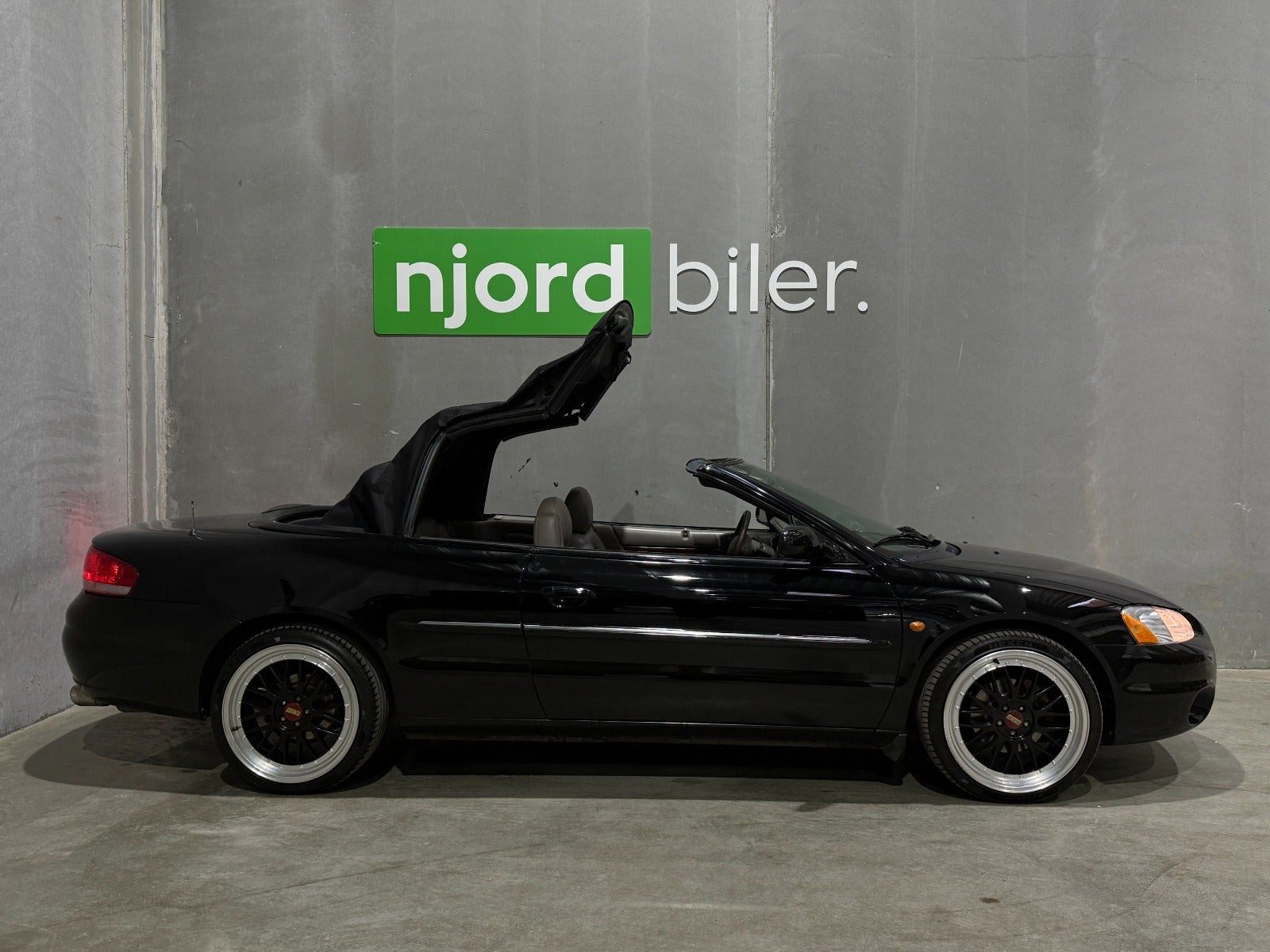 undefined Chrysler Sebring fra 2001