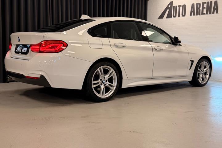 Hvid BMW 420i fra 2019