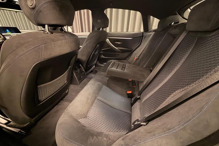 Hvid BMW 420i fra 2019