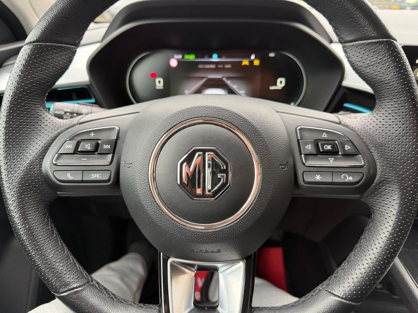 Sort MG MG5 fra 2022