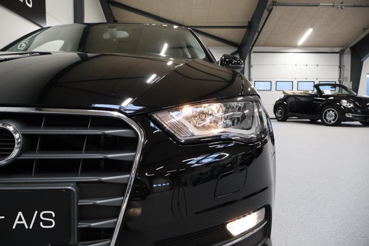 Sort Audi A3 fra 2015