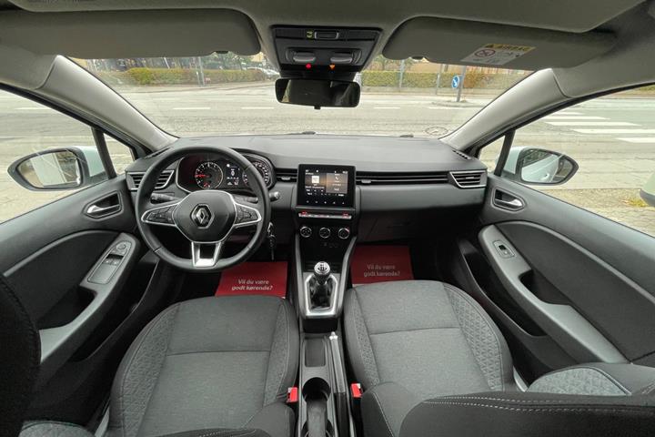 Hvid Renault Clio V fra 2020