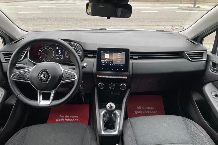 Hvid Renault Clio V fra 2020
