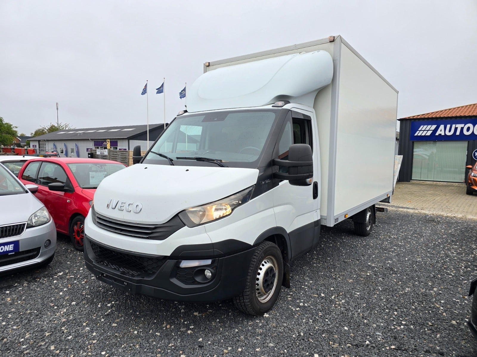 Iveco Daily 3,0 35S18 Alukasse m/lift AG8