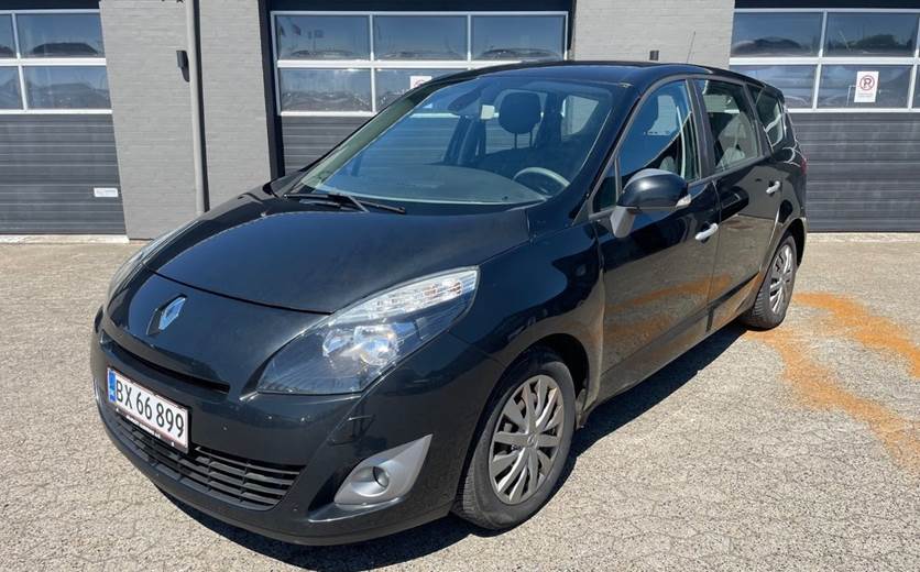 Renault Grand Scenic III 1,6 dCi 130 Dynamique 7prs