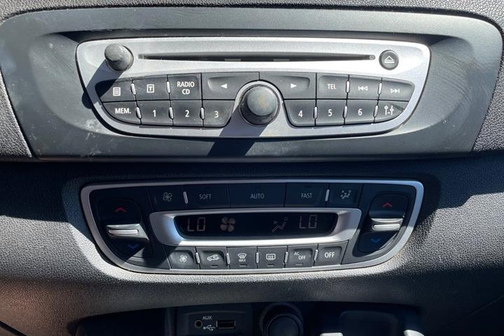 Sort Renault Grand Scenic III fra 2011