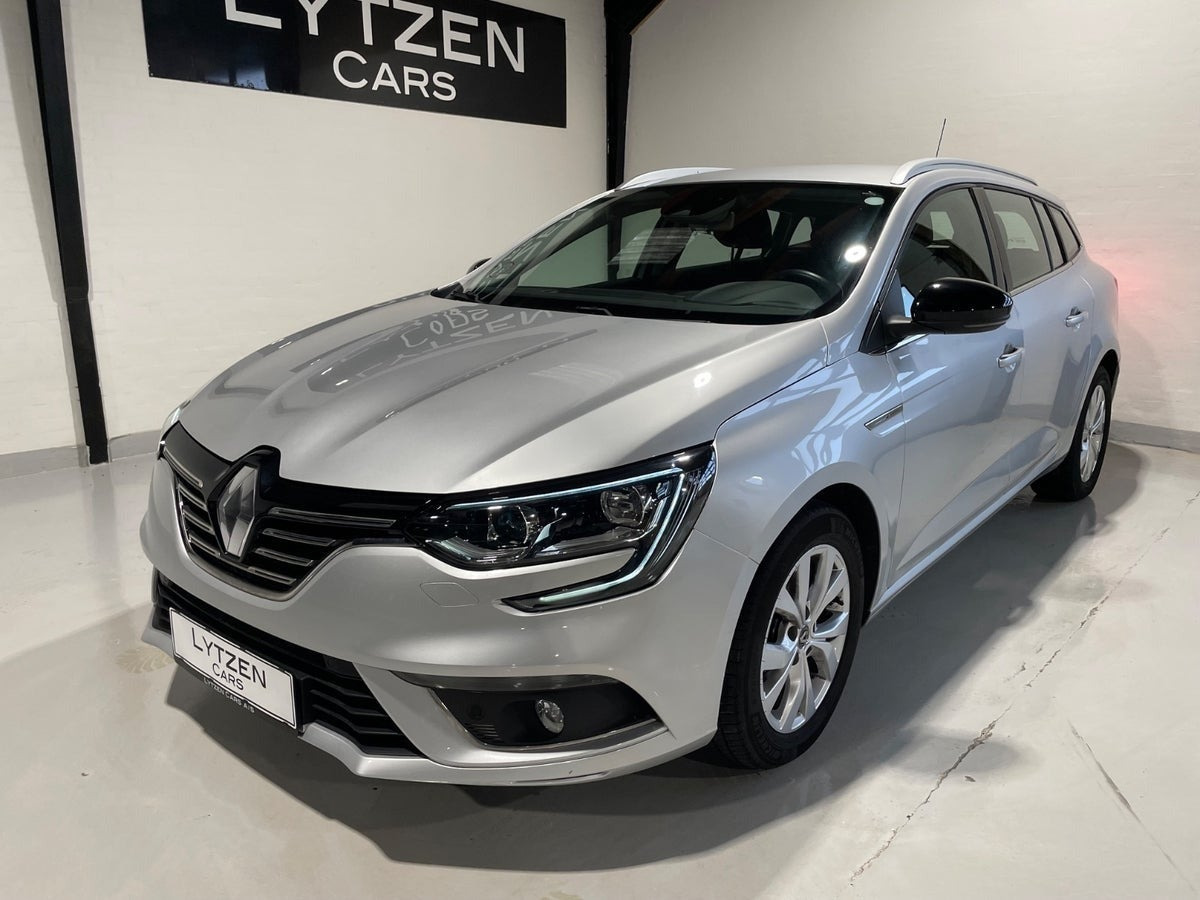 Sølv Renault Megane IV fra 2019
