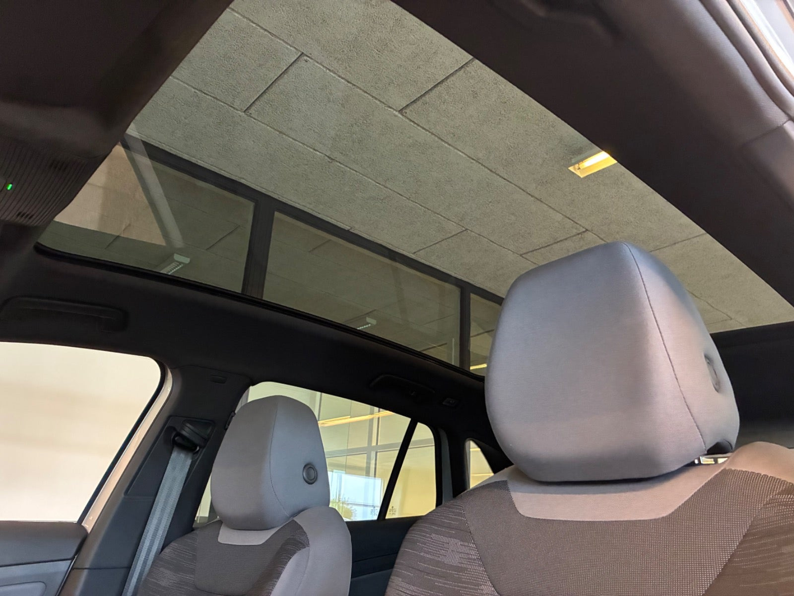 Sølv VW ID.4 fra 2023