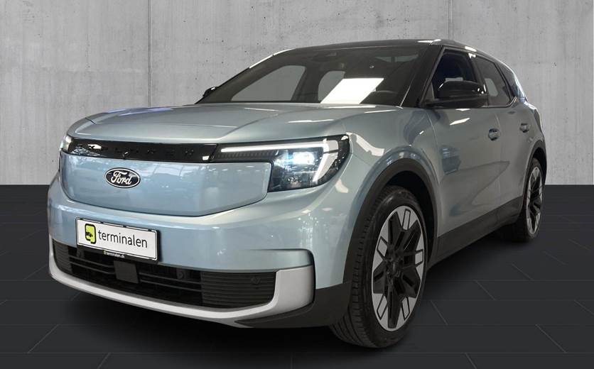 Ford Explorer 77 Premium Extended Range