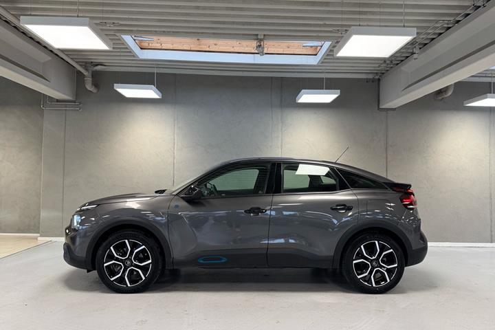 Grå Citroën ë-C4 fra 2022