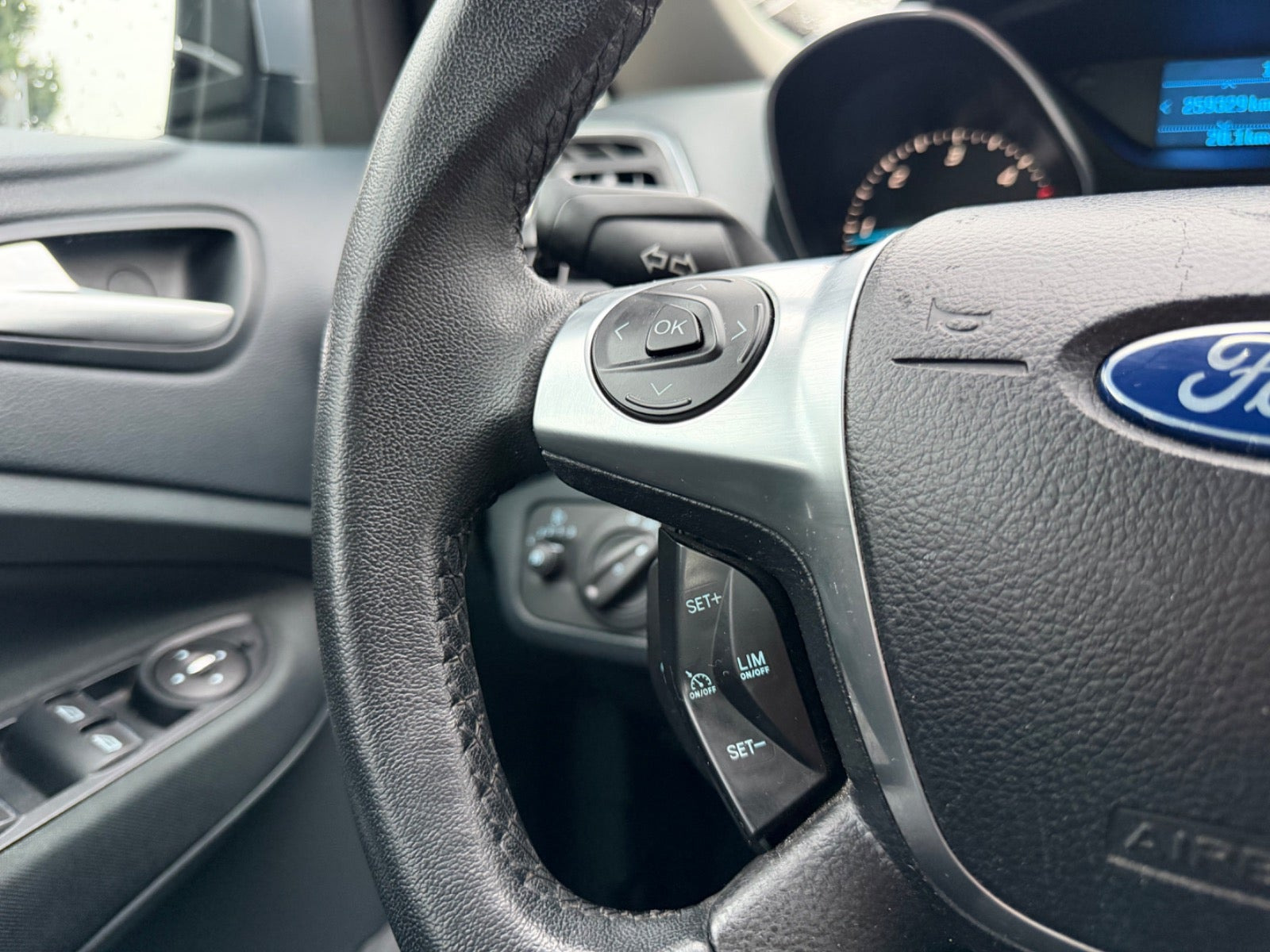 undefined Ford Grand C-Max fra 2011