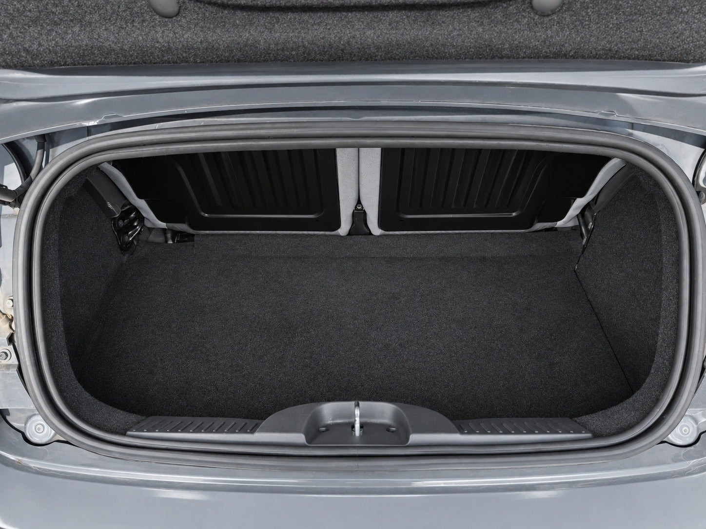 Grå Fiat 500C fra 2015