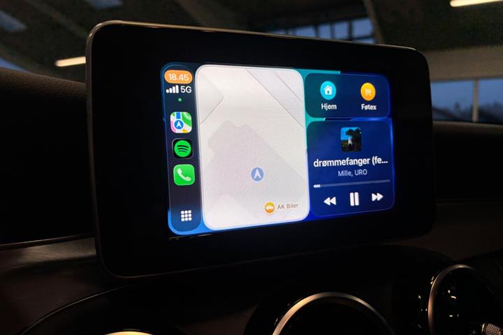 Sort Mercedes C220 d fra 2018