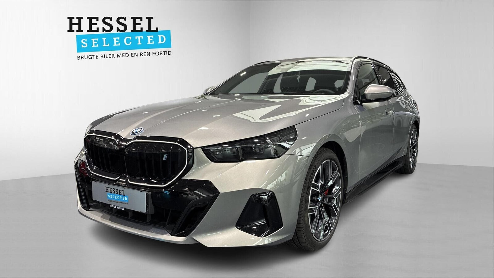 BMW i5 eDrive40 Touring Fully Charged M-Sport Pro