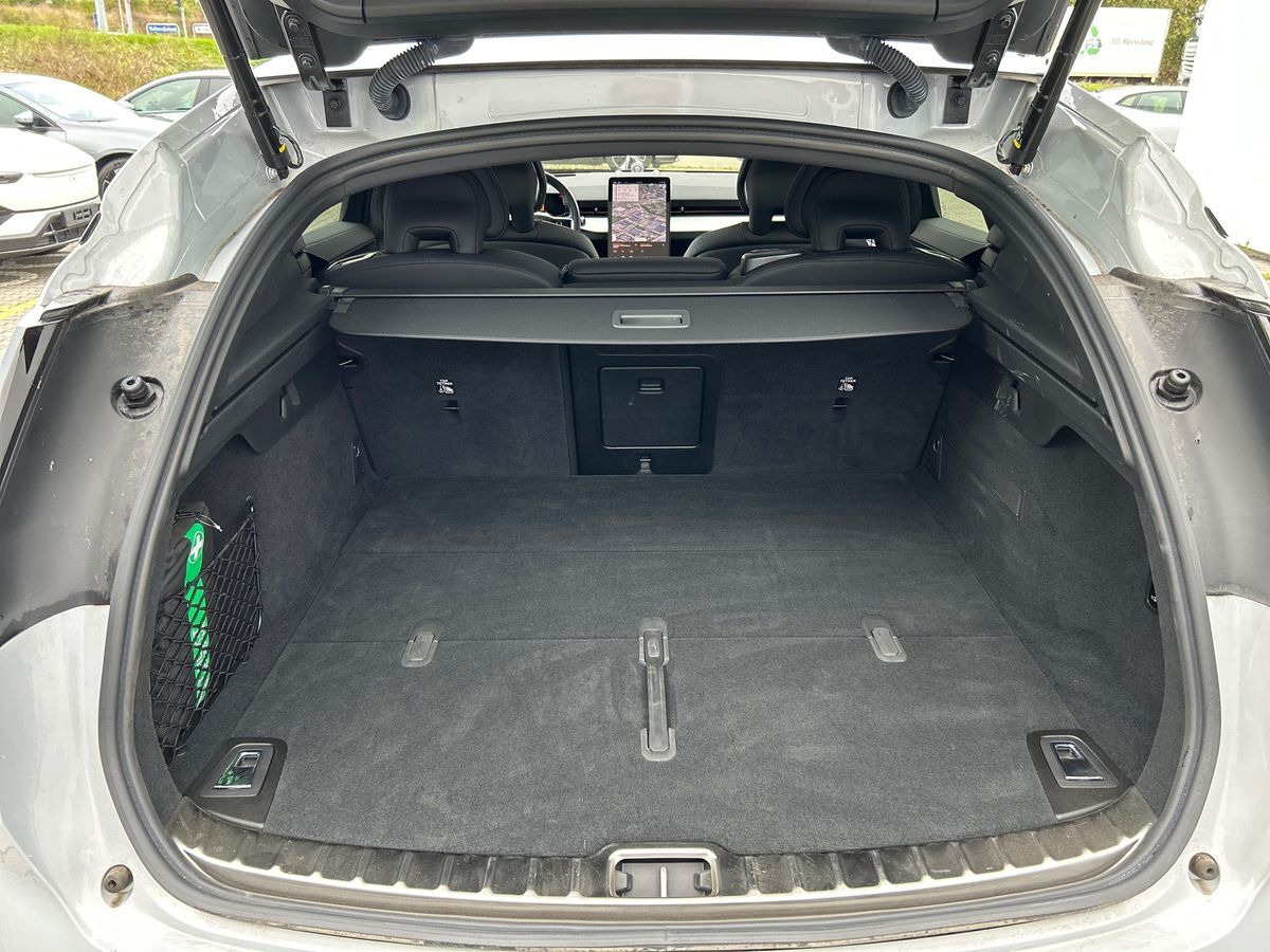 undefined Polestar 3 fra 2025