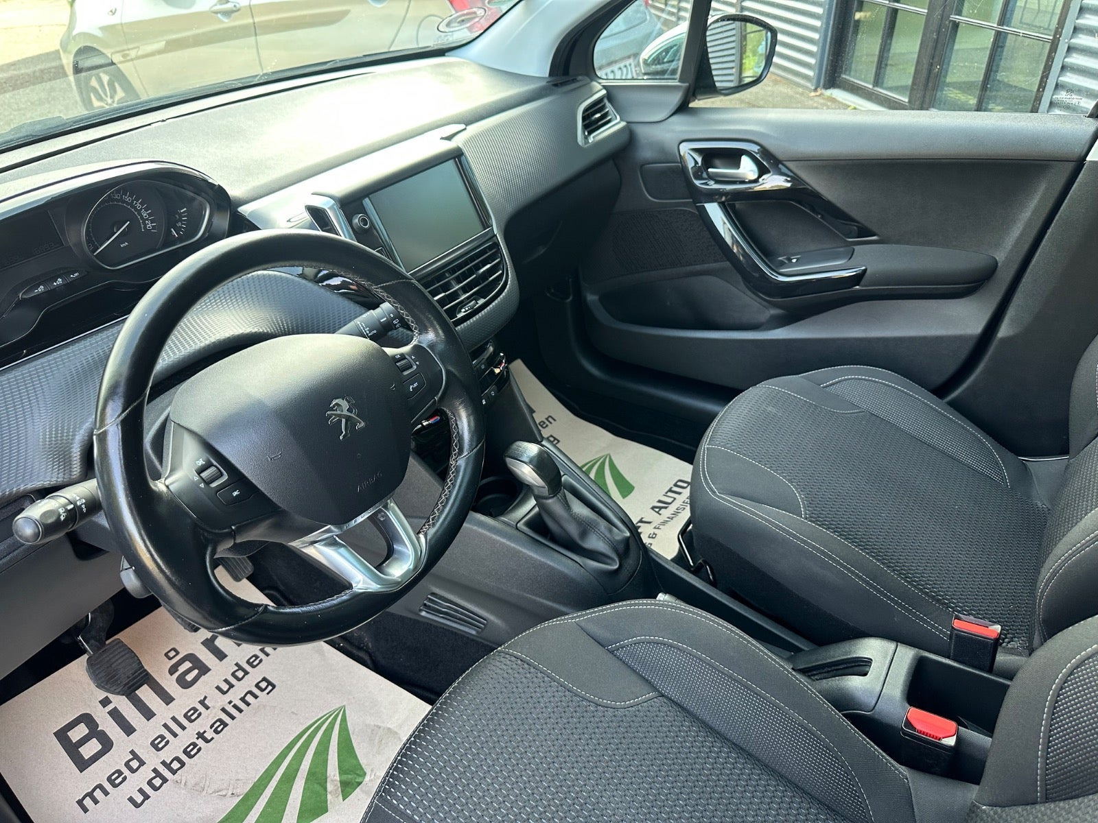 undefined Peugeot 208 fra 2018