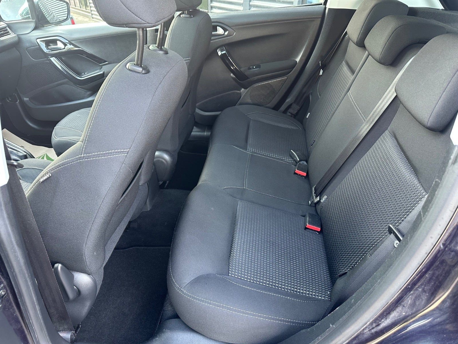 undefined Peugeot 208 fra 2018