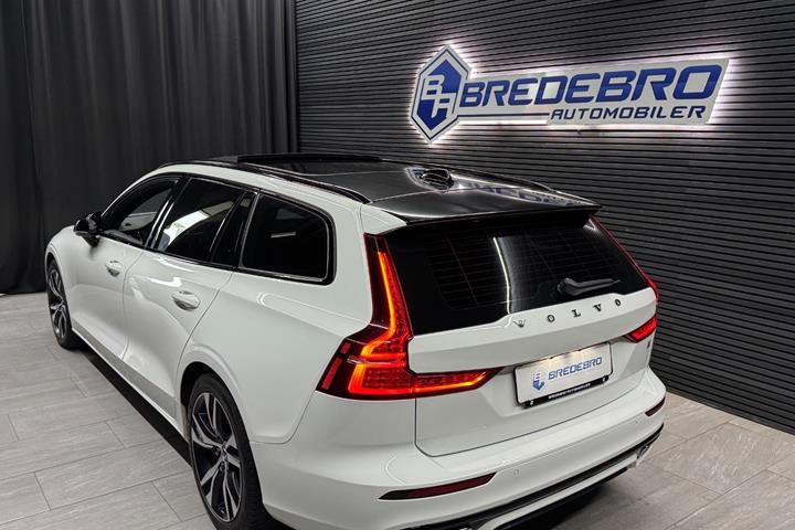 Hvid Volvo V60 fra 2019