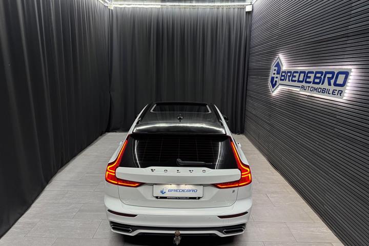 Hvid Volvo V60 fra 2019