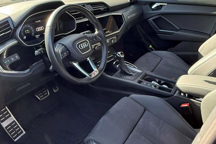 undefined Audi Q3 fra 2023