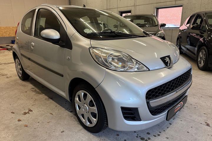undefined Peugeot 107 fra 2010