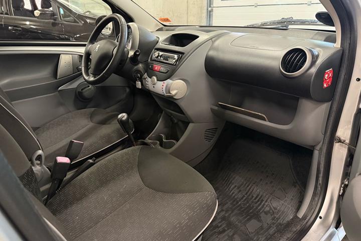 undefined Peugeot 107 fra 2010