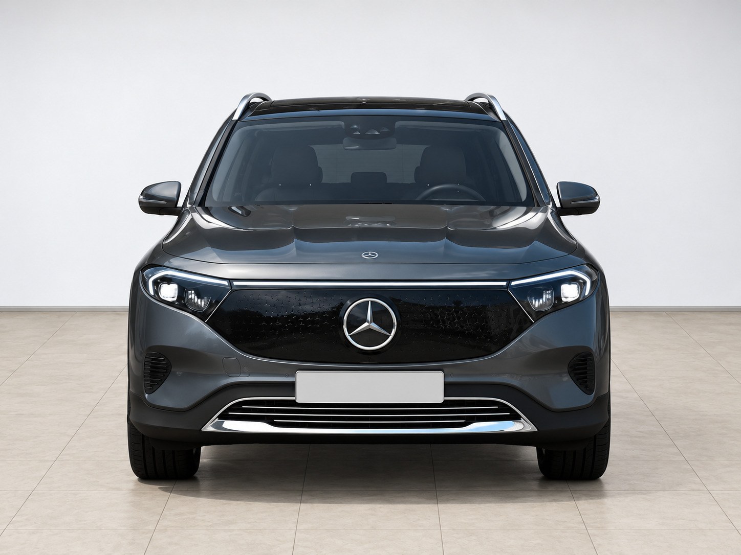 Grå Mercedes EQB250+ fra 2025