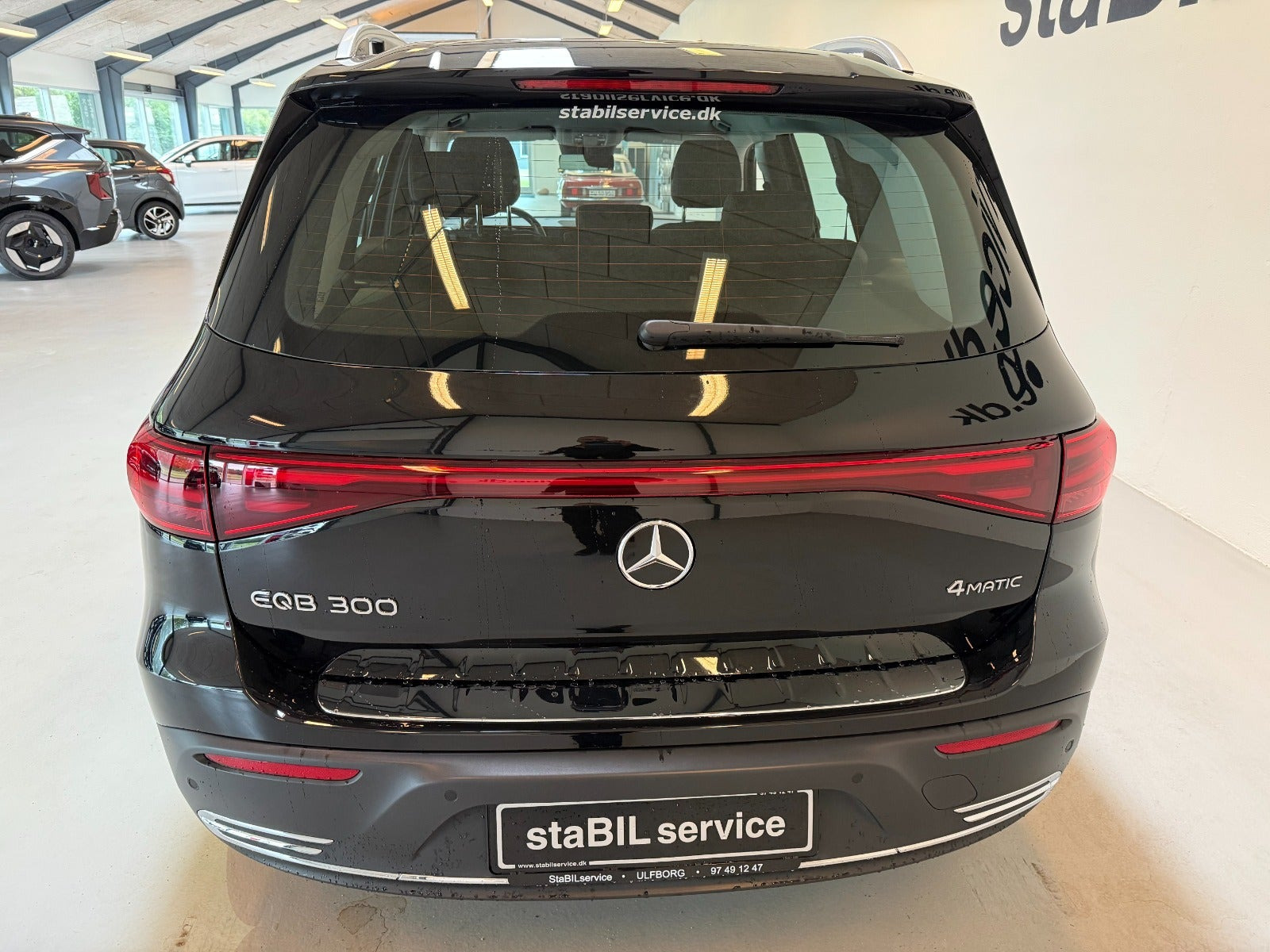 undefined Mercedes EQB300 fra 2024