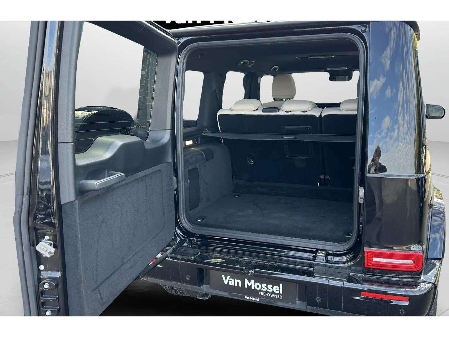 Sort Mercedes G580 fra 2025