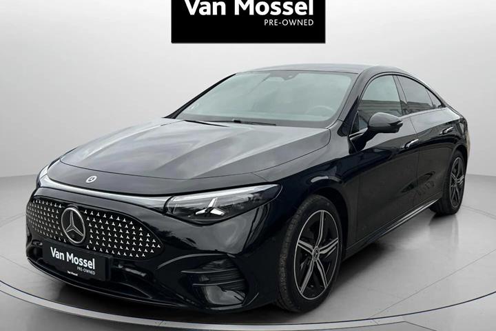 Sort Mercedes CLA250+ fra 2025